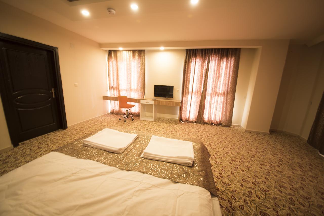 Osmaniye Hanedan Otel מראה חיצוני תמונה