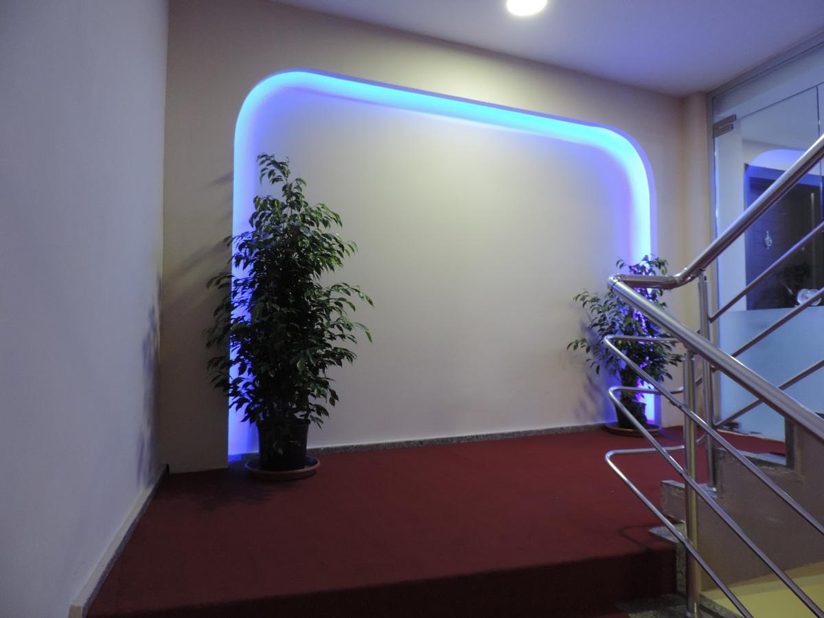 Osmaniye Hanedan Otel מראה חיצוני תמונה